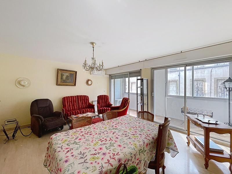 Appartement - 121 m² - 5 pièces