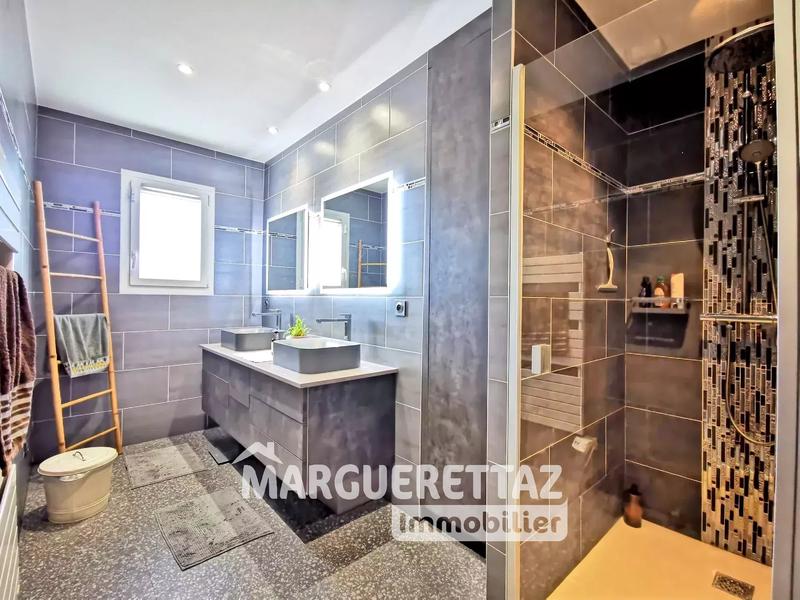 Villa - 123 m² - 5 pièces