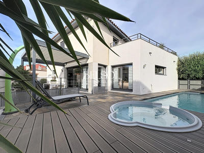 Maison contemporaine - 145 m² - 5 pièces