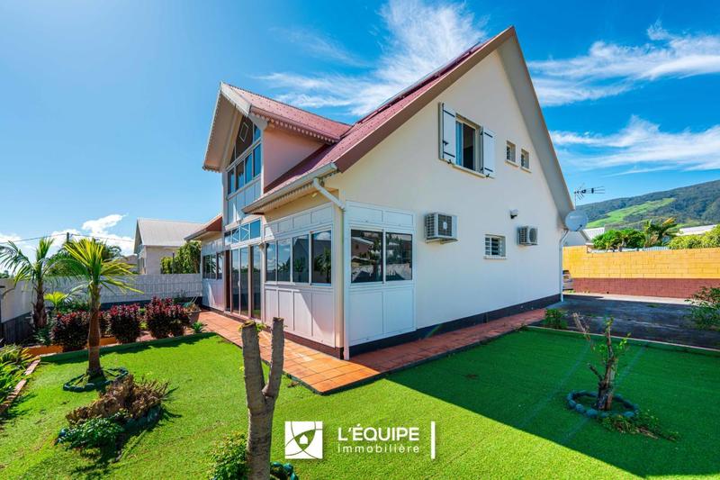 Villa - 187 m² - 6 pièces