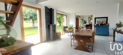 Maison - 170 m² - 8 pièces