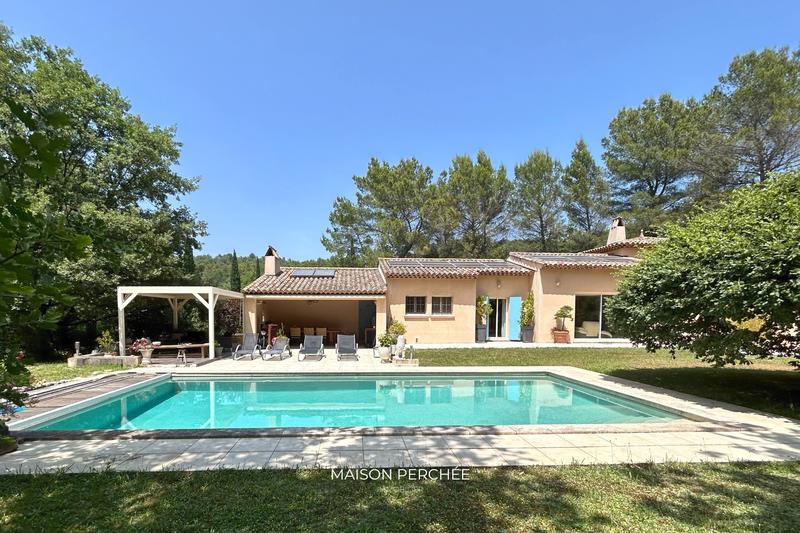Villa - 210 m² - 7 pièces