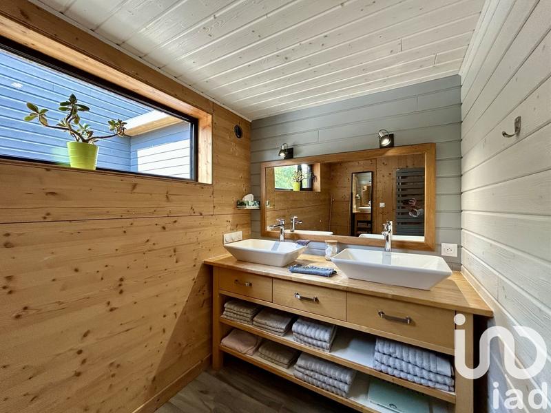 Maison - 190 m² - 7 pièces