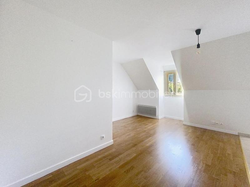 Studio - 24 m² - 1 pièce
