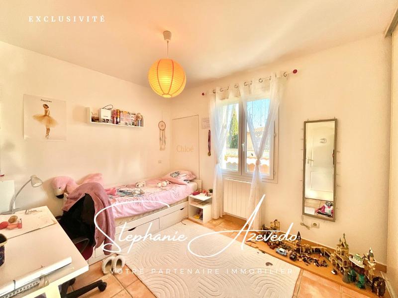 Villa - 90 m² - 4 pièces