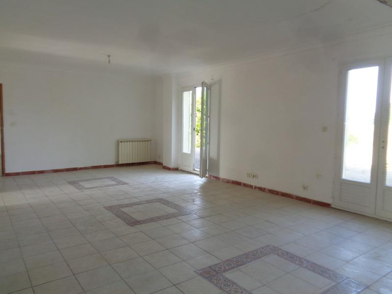 Maison - 223 m² - 9 pièces
