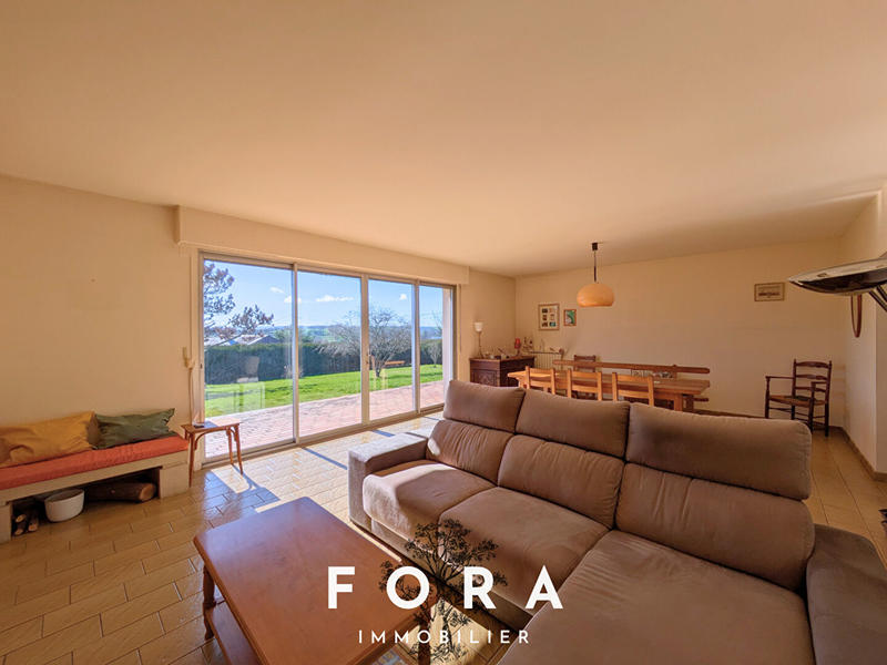 Maison - 190 m² - 6 pièces