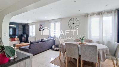 Maison - 120 m² - 5 pièces