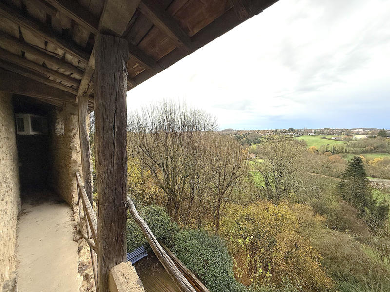 Maison - 138 m² - 4 pièces