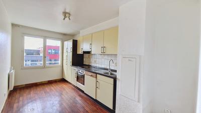 Appartement - 86 m² - 3 pièces