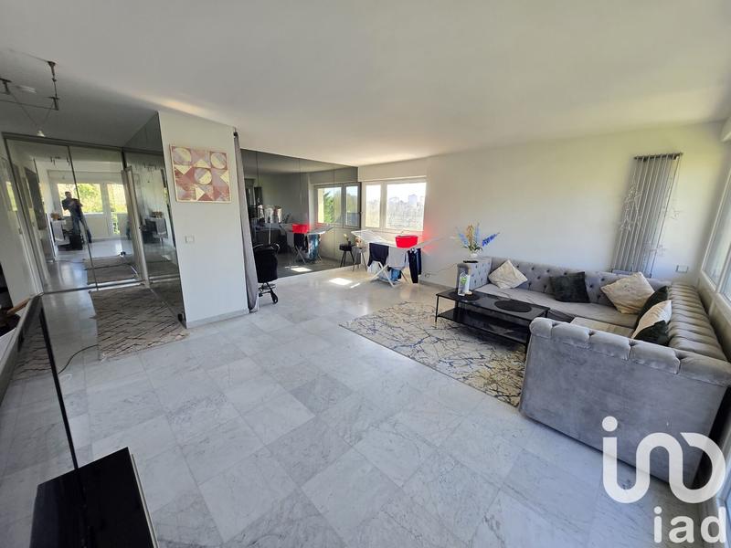 Appartement - 82 m² - 4 pièces