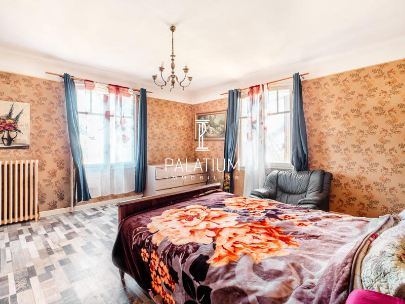 Maison ancienne - 220 m² - 7 pièces