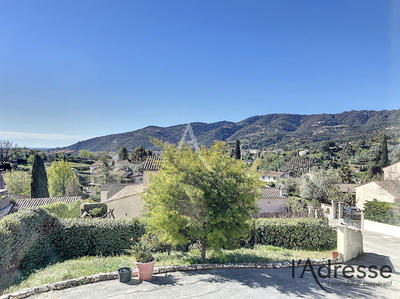 Villa - 95 m² - 4 pièces