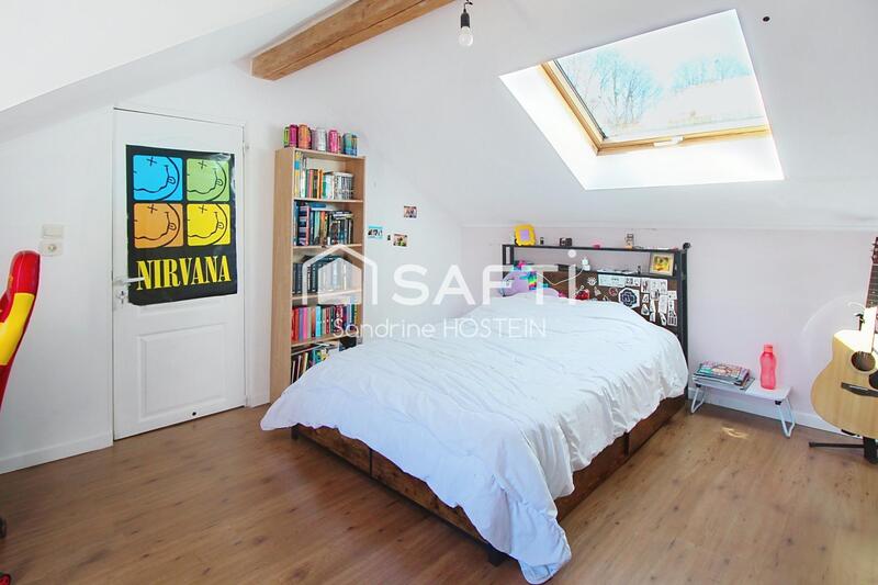 Maison - 92 m² - 5 pièces