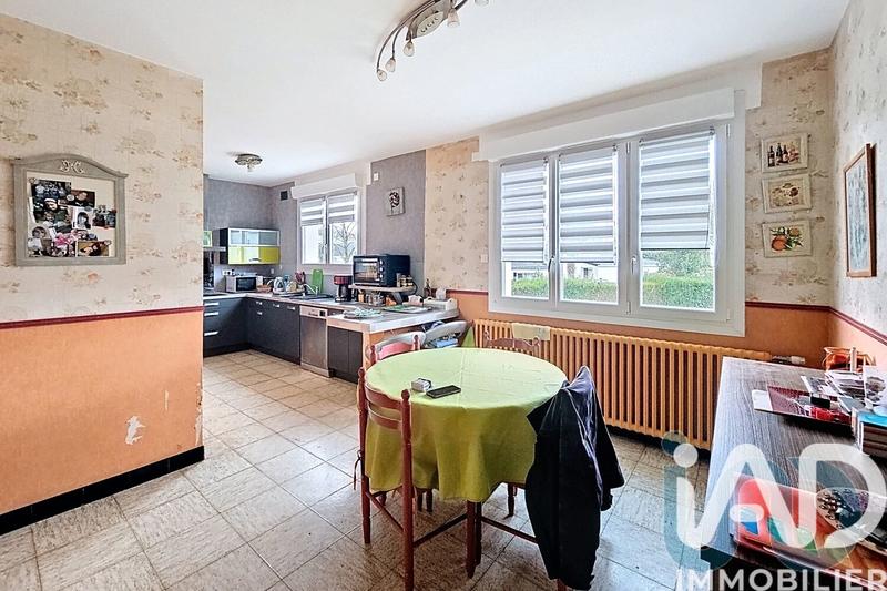 Maison - 190 m² - 11 pièces