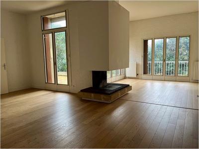 Villa - 289 m² - 6 pièces