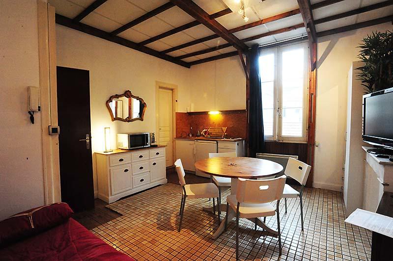 Studio - 18 m² - 1 pièce