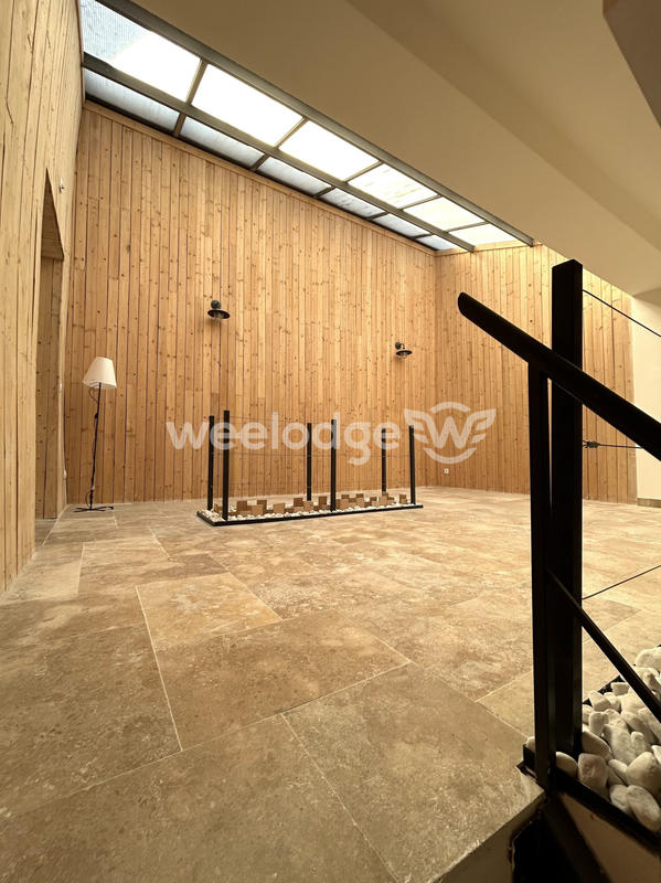 Appartement - 105 m² - 4 pièces