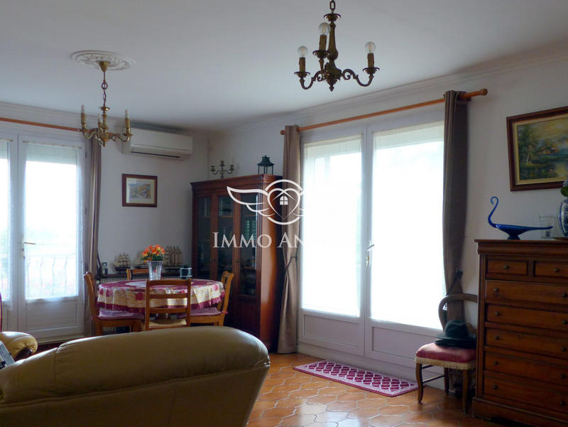 Maison - 171 m² - 7 pièces