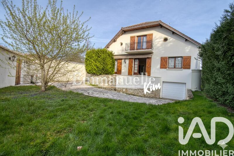 Maison - 158 m² - 6 pièces