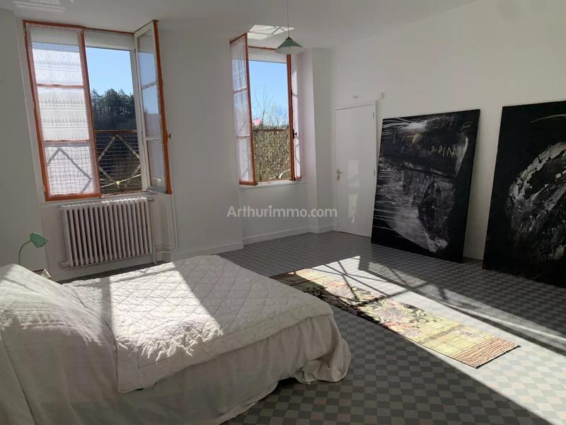 Maison - 384 m² - 18 pièces