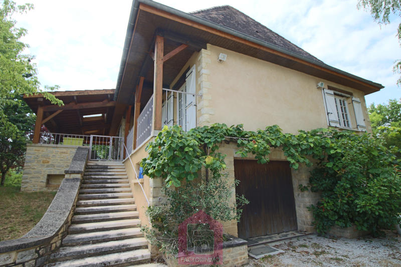 Maison - 146 m² - 6 pièces