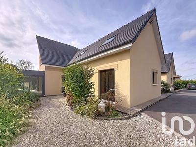 Maison - 225 m² - 8 pièces