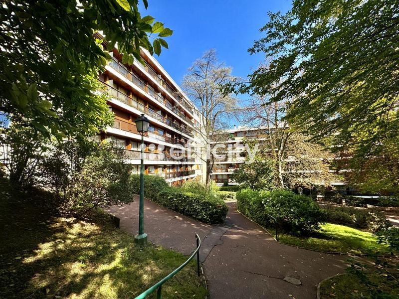 Appartement - 74 m² - 3 pièces