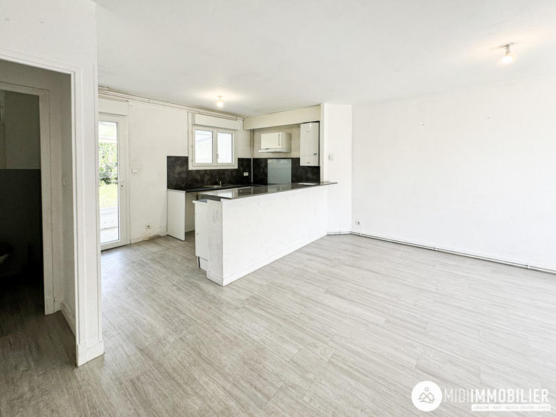 Maison - 94 m² - 5 pièces