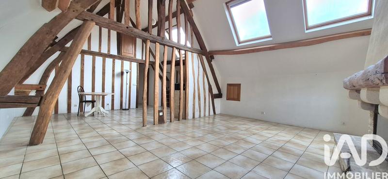 Maison - 702 m² - 20 pièces