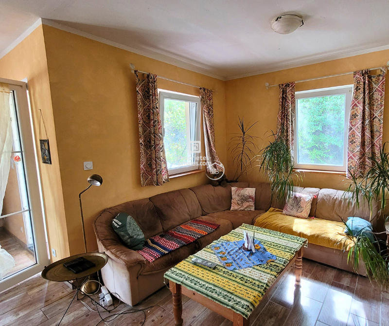 Maison - 151 m² - 5 pièces