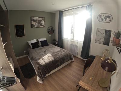 Chambre - 234 m² - 1 pièce