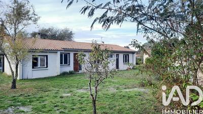 Maison - 104 m² - 5 pièces