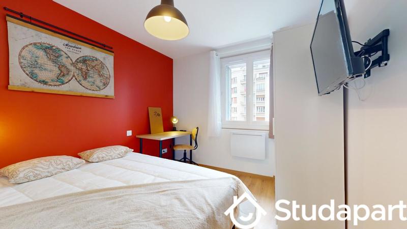 Chambre - 10 m² - 1 pièce