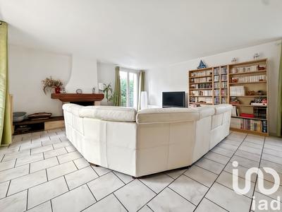 Maison - 289 m² - 9 pièces