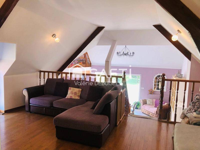 Maison - 181 m² - 7 pièces