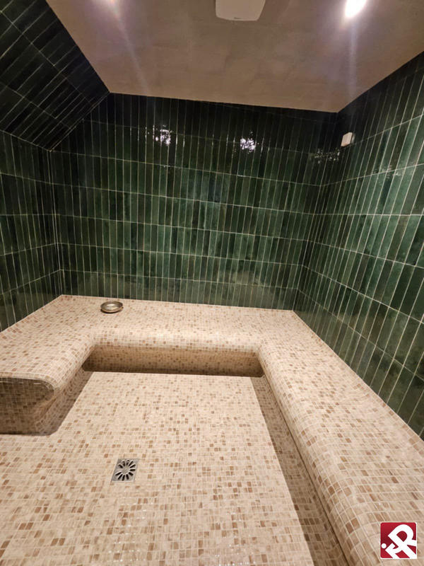 Maison - 320 m² - 7 pièces