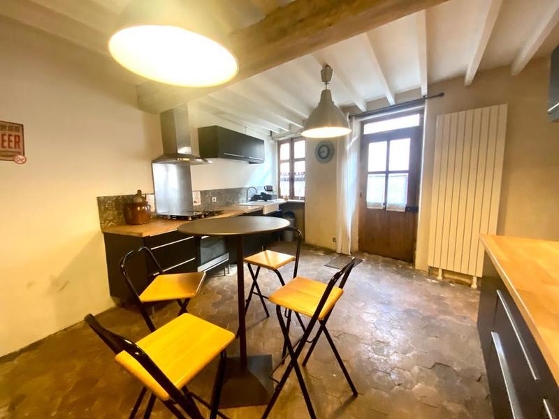 Maison - 95 m² - 4 pièces