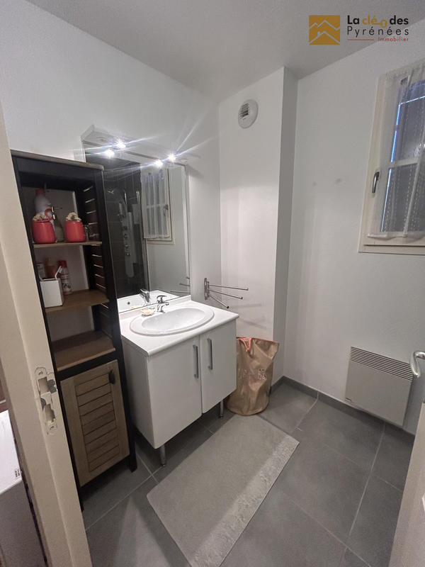 Maison traditionnelle - 100 m² - 5 pièces