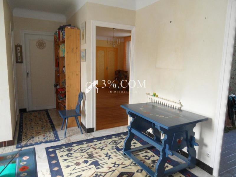 Propriété - 237 m² - 8 pièces