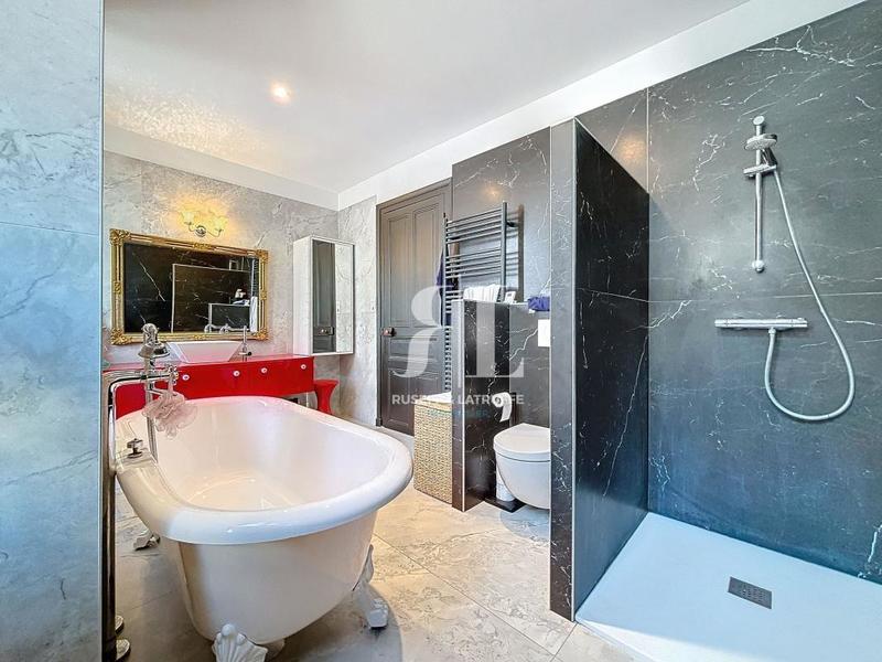 Maison de ville - 136 m² - 4 pièces