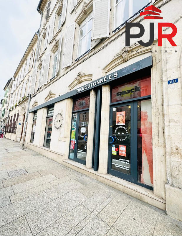 Local commercial - 162 m²