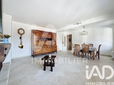 Appartement - 92 m² - 3 pièces