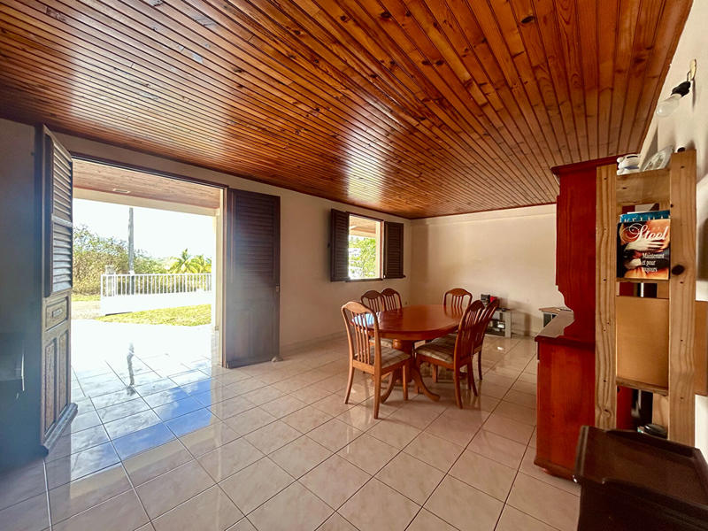 Maison - 88 m² - 4 pièces