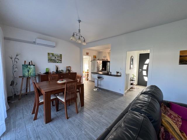 Villa - 81 m² - 5 pièces