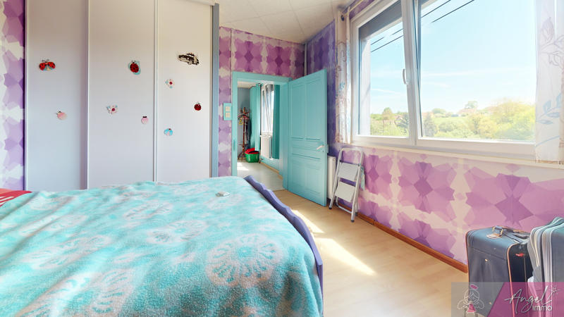 Maison - 117 m² - 6 pièces