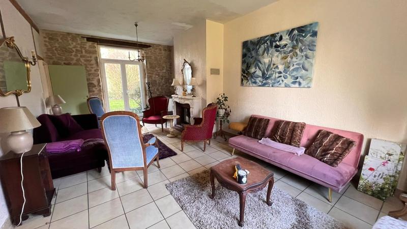 Maison - 207 m² - 8 pièces