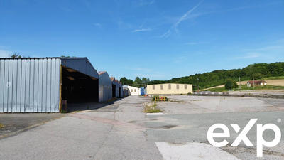 Entrepôt - 4 600 m²