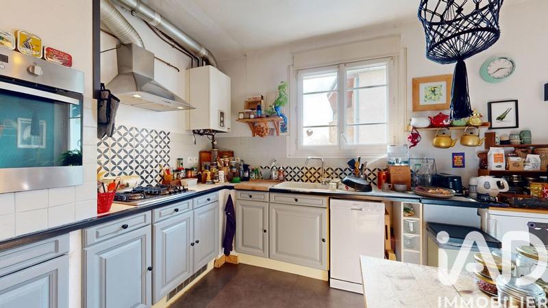 Appartement - 82 m² - 3 pièces