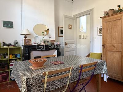 Appartement - 64 m² - 4 pièces